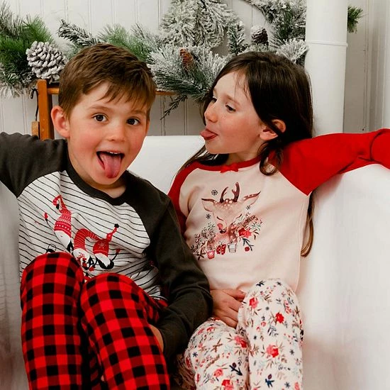 Deux Par Deux Organic Cotton Two Piece Printed Pajama Set With Deer - Image 2