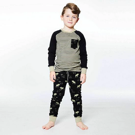 Deux Par Deux Organic Cotton Two Piece Pajama Set With Moose Print - Image 3